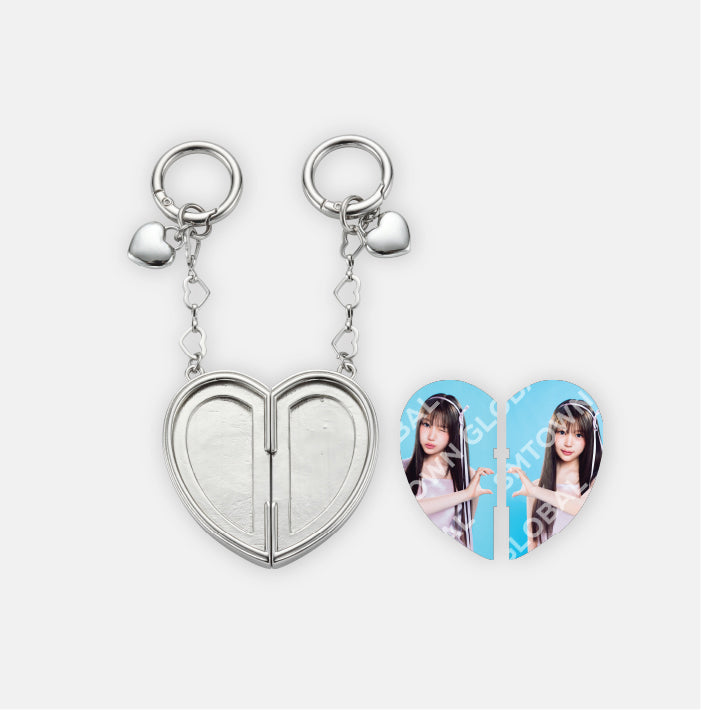 HEARTS MAKER KEY RING - The 1st Mini Album 'FOCUS'